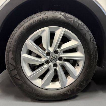 VOLKSWAGEN T-CROSS 1.0 200 TSI TOTAL FLEX AUTOMÁTICO